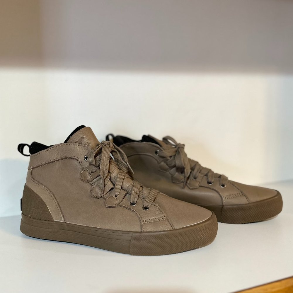 SOREL Caribou Men's Sneaker